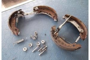 Used Rear brake pad Peugeot 306 (7A/C/S) 1.8i XT,ST Price € 30,00 Margin scheme offered by Hans Auto Onderdelen