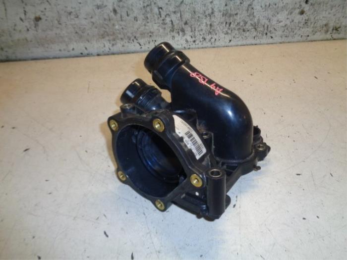 Thermostat housing Audi A4 Avant 2.0 TFSI 16V 06H121026BE CDZA