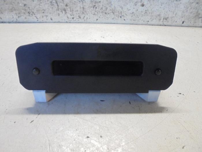 Begagnade Innerdisplay Peugeot 206 (2A/C/H/J/S) 1.4 HDi Pris € 15,00 Marginaltabell erbjuds av Hans Auto Onderdelen