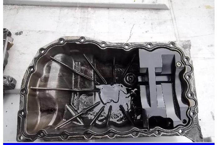 Gebrauchte Ölwanne Volvo V40 (VW) 1.9 TD Preis € 30,00 Margenregelung angeboten von Hans Auto Onderdelen