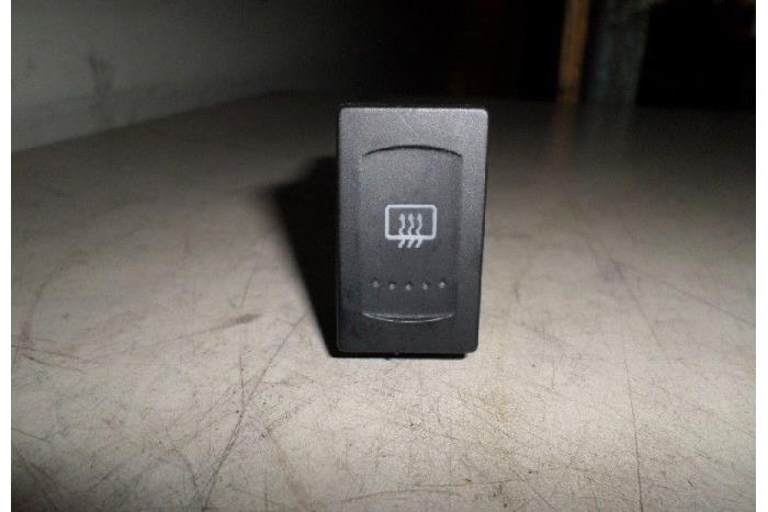 Usados Interruptor Seat Alhambra (7V8/9) 1.9 TDi 115 Precio € 10,00 Norma de margen ofrecido por Hans Auto Onderdelen