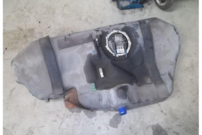 Tank from a Opel Astra G (F08/48) 2.0 Di 16V 1999