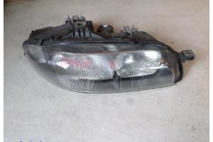 Reflektor prawy z Fiat Brava (182B) 1.2 16V 2000