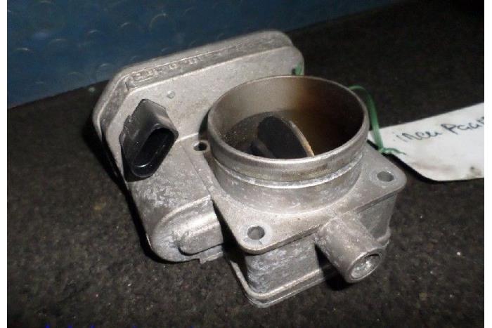 Usagé Boitier papillon Seat Inca (6K9) 1.9 SDI Prix € 30,00 Règlement à la marge proposé par Hans Auto Onderdelen