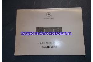 Used Instruction Booklet Mercedes E (W210) 2.2 E-200 CDI 16V Price € 10,00 Margin scheme offered by Hans Auto Onderdelen