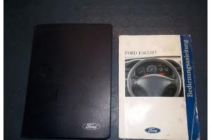 Usagé Livret d'instructions Ford Escort 5 (ALL) 1.6i 16V (E2) Prix € 10,00 Règlement à la marge proposé par Hans Auto Onderdelen