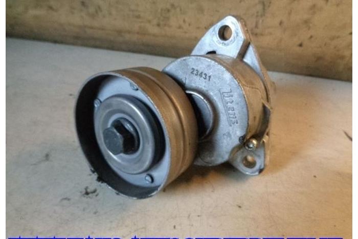 Usados Rodillo tensor correa múltiple Opel Vectra B (36) 1.6 16V Ecotec Precio € 15,00 Norma de margen ofrecido por Hans Auto Onderdelen