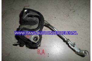 Used Door lock cylinder, right Daihatsu YRV (M2) 1.3 16V DVVT Price € 25,00 Margin scheme offered by Hans Auto Onderdelen