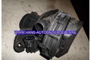 Used Secondary pump Opel Vectra B (36) 2.0 16V Ecotec Price € 35,00 Margin scheme offered by Hans Auto Onderdelen