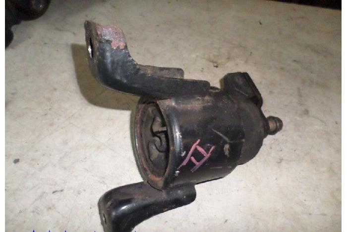 Used Engine mount Mazda 6 Sportbreak (GY19/89) 2.0 CiDT 16V Price € 15,00 Margin scheme offered by Hans Auto Onderdelen
