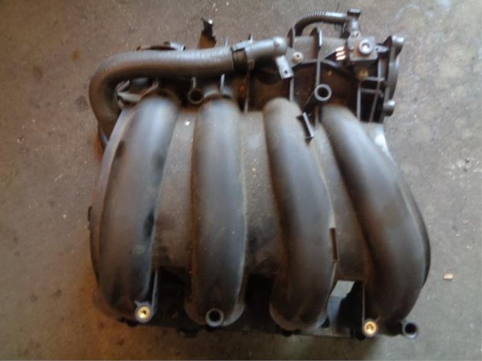 Gebrauchte Ansaugbrugge BMW 1 serie (E87/87N) 118i 16V Preis € 20,00 Margenregelung angeboten von Hans Auto Onderdelen