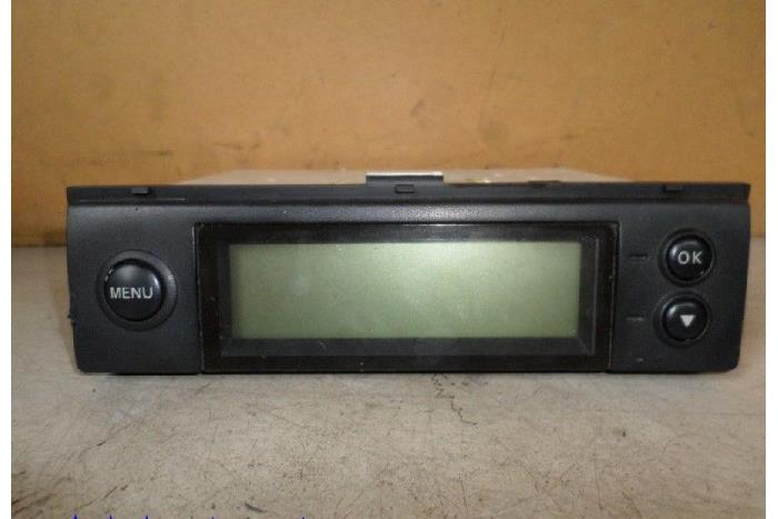 Begagnade Innerdisplay Nissan Micra (K12) 1.5 dCi 82 Pris € 25,00 Marginaltabell erbjuds av Hans Auto Onderdelen