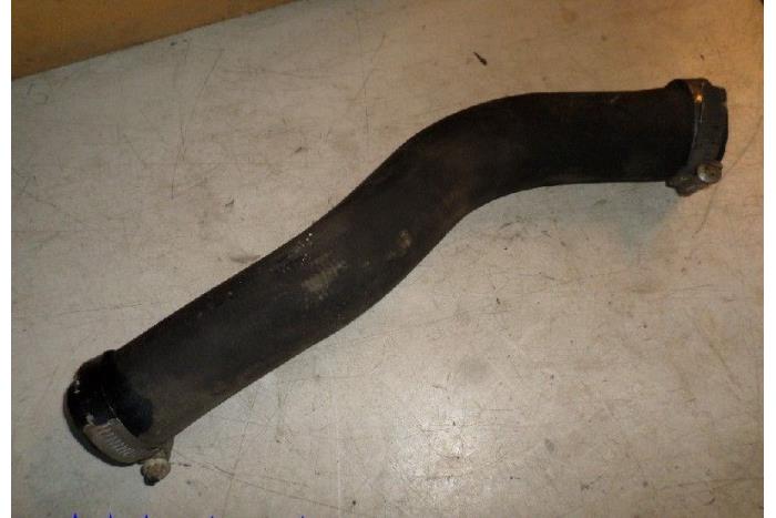 Gebrauchte Intercooler Schlauch Nissan Micra (K12) 1.5 dCi 82 Preis € 10,00 Margenregelung angeboten von Hans Auto Onderdelen