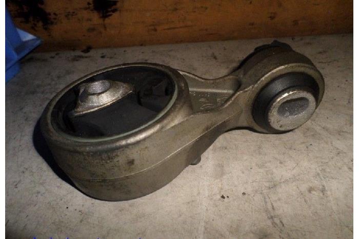 Used Engine mount Renault Megane II CC (EM) 1.5 dCi FAP Price € 10,00 Margin scheme offered by Hans Auto Onderdelen