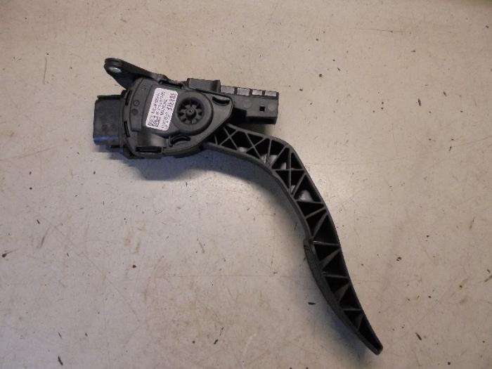 Begagnade Gaspedalsensor Ford Fiesta 6 (JA8) 1.25 16V Pris € 25,00 Marginaltabell erbjuds av Hans Auto Onderdelen