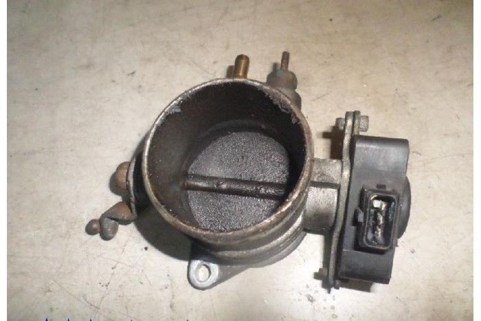 Volvo 240 deals throttle body