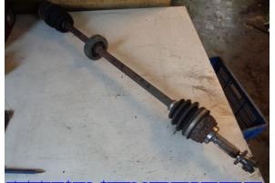 Used Front drive shaft, right Hyundai Accent II/Excel II/Pony 1.3i 12V Price € 35,00 Margin scheme offered by Hans Auto Onderdelen