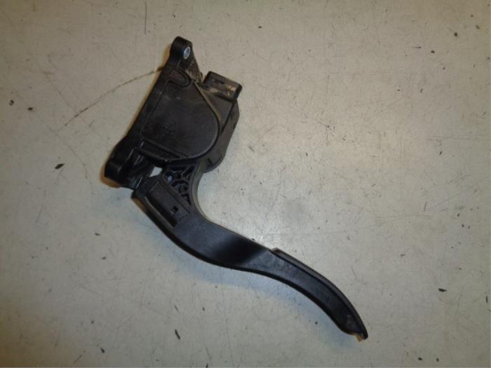 Begagnade Gaspedalsensor Volkswagen Crafter 2.5 TDI 30/32/35/46/50 Pris € 20,00 Marginaltabell erbjuds av Hans Auto Onderdelen