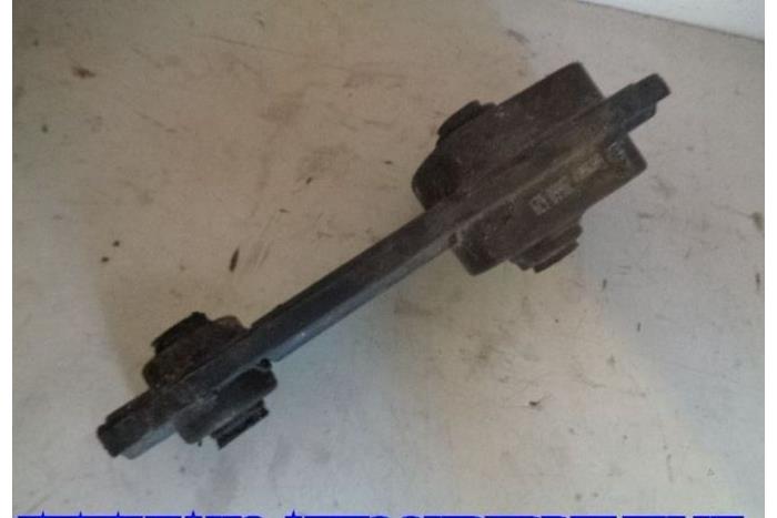 Engine mount from a Citroën C3 (FC/FL/FT) 1.4 HDi 2002