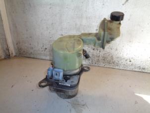 Used Power steering pump Ford Fusion 1.6 TDCi Price € 100,00 Margin scheme offered by Hans Auto Onderdelen