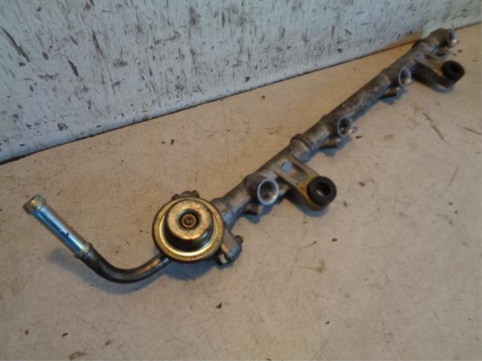 Usagé Système d'injection Daihatsu YRV (M2) 1.3 16V DVVT Prix € 15,00 Règlement à la marge proposé par Hans Auto Onderdelen