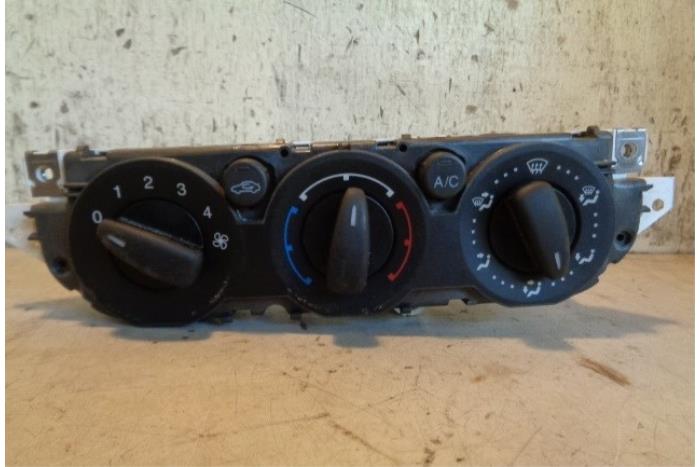 Heater control panel from a Ford Focus 2 Wagon 1.6 TDCi 16V 110 2007
