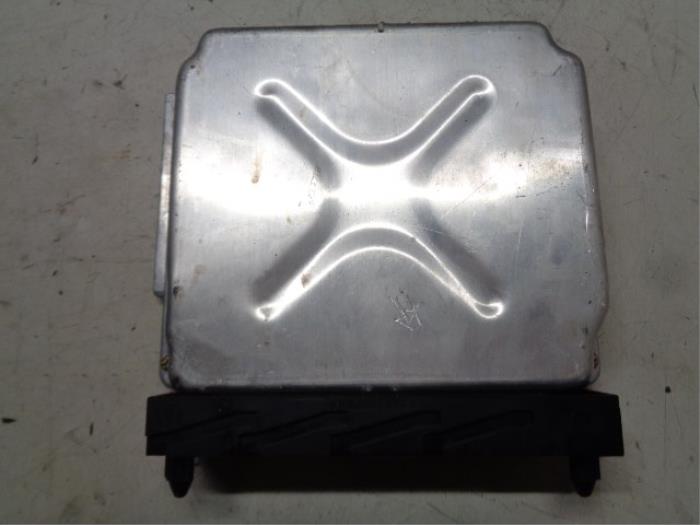 Used Engine management computer Volvo S60 I (RS/HV) 2.4 20V 140 Price € 30,00 Margin scheme offered by Hans Auto Onderdelen