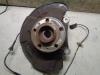 Front wheel hub from a Volvo S60 I (RS/HV) 2.4 20V 140 2003
