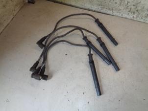 Used Spark plug cable set Renault Twingo II (CN) 1.2 16V Price € 20,00 Margin scheme offered by Hans Auto Onderdelen