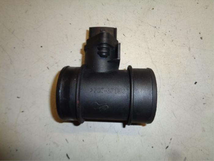 Usagé Débitmètre Opel Corsa C (F08/68) 1.0 12V Prix € 15,00 Règlement à la marge proposé par Hans Auto Onderdelen