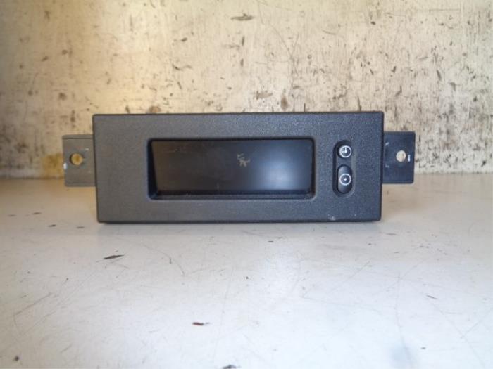 Begagnade Innerdisplay Opel Meriva (A) 1.4 16V Twinport Pris € 15,00 Marginaltabell erbjuds av Hans Auto Onderdelen