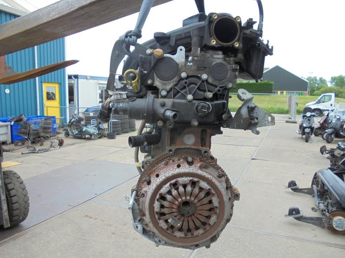 Engine from a Renault Megane III Berline (BZ) 1.6 16V 2012