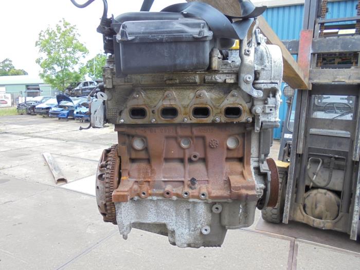 Used Engine Renault Megane III Berline (BZ) 1.6 16V Price € 475,00 Margin scheme offered by Hans Auto Onderdelen