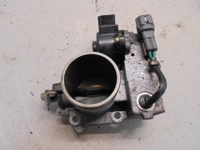 Gebrauchte Drosselklappengehäuse Toyota Corolla Verso (E12) 2.0 D-4D 16V 90 Preis € 45,00 Margenregelung angeboten von Hans Auto Onderdelen