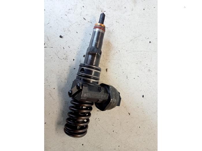 Usagé Injecteurs Volkswagen Touareg (7LA/7L6) 5.0 TDI V10 Prix € 75,00 Règlement à la marge proposé par Hans Auto Onderdelen