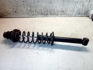 Used Rear shock absorber rod, left Seat Ibiza II (6K1) 1.4i Price € 20,00 Margin scheme offered by Hans Auto Onderdelen