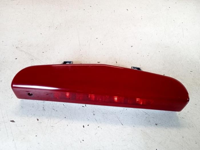 Third brake light Opel Corsa E 1.4 16V - 13188045