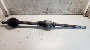 Used Front drive shaft, right Peugeot 307 SW (3H) 1.6 16V Price € 35,00 Margin scheme offered by Hans Auto Onderdelen