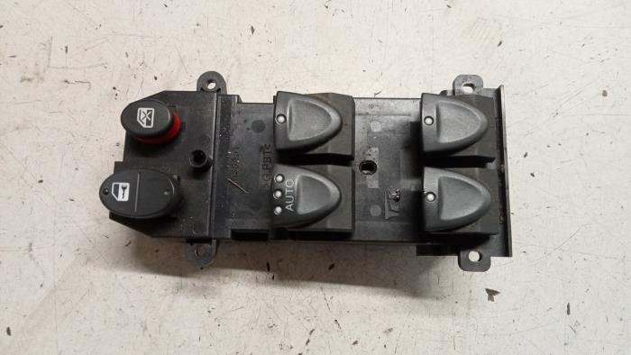 Usados Interruptor combinado de ventanillas Honda Civic (FA/FD) 1.3 Hybrid Precio € 30,00 Norma de margen ofrecido por Hans Auto Onderdelen