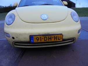 Used Front bumper Volkswagen New Beetle (9C1/9G1) 2.0 Price € 75,00 Margin scheme offered by Hans Auto Onderdelen