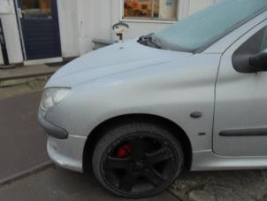 Used Front wing, left Peugeot 206 SW (2E/K) 1.4 Price € 50,00 Margin scheme offered by Hans Auto Onderdelen