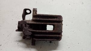 Used Rear brake calliper, left Seat Ibiza III (6L1) 1.6 16V Price € 30,00 Margin scheme offered by Hans Auto Onderdelen