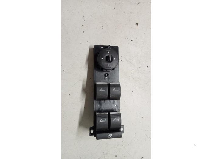 Multi-functional window switch from a Ford C-Max (DM2) 1.8 16V 2009