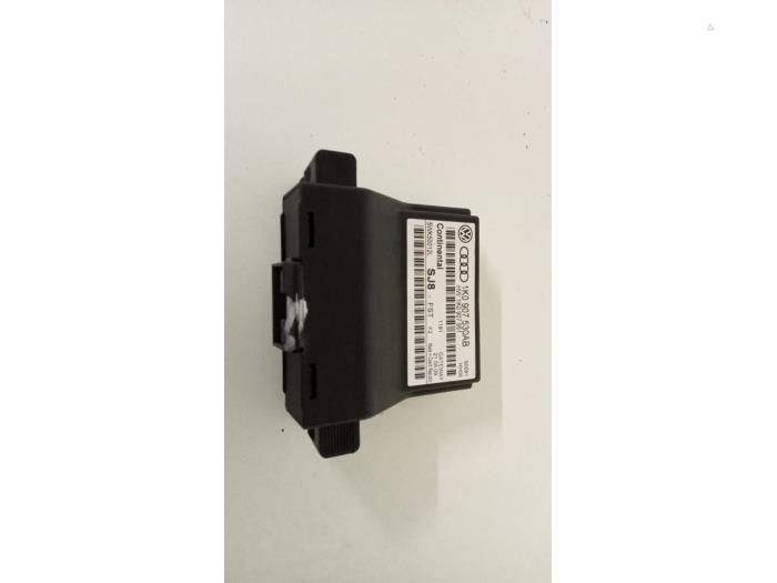 Używane Modul gateway Volkswagen Scirocco (137/13AD) 1.4 TSI 160 16V Cena € 50,00 Procedura marży oferowane przez Hans Auto Onderdelen