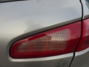 Used Taillight, right Alfa Romeo 147 (937) 2.0 Twin Spark 16V Price € 15,00 Margin scheme offered by Hans Auto Onderdelen