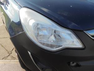 Used Headlight, right Opel Corsa D 1.3 CDTi 16V ecoFLEX Price € 100,00 Margin scheme offered by Hans Auto Onderdelen