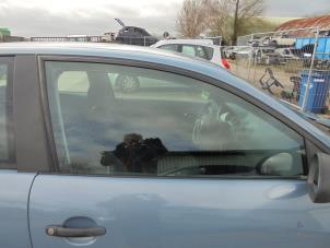 Gebrauchte Türscheibe 2-türig rechts Seat Ibiza III (6L1) 1.2 12V Preis € 25,00 Margenregelung angeboten von Hans Auto Onderdelen