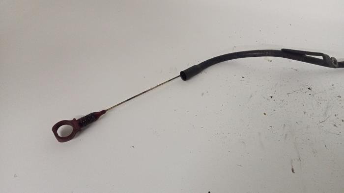 Oil dipstick from a Citroën Jumpy (G9) 1.6 HDI 16V 2009