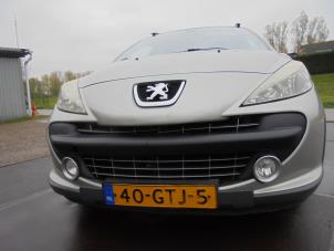 Used Front bumper Peugeot 207 SW (WE/WU) 1.6 16V Price € 75,00 Margin scheme offered by Hans Auto Onderdelen