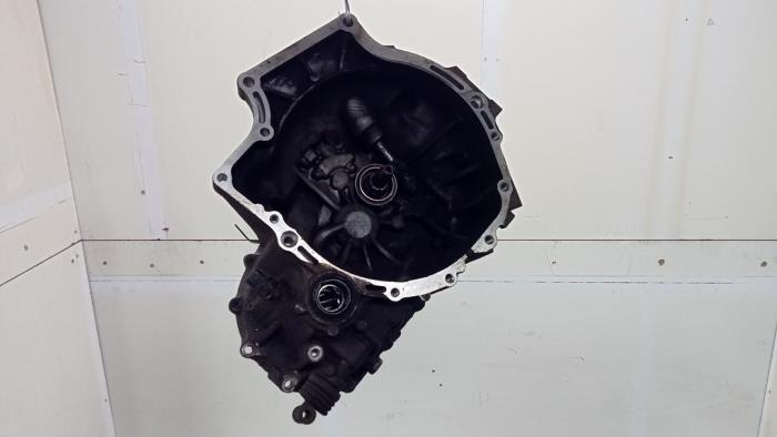 Używane Skrzynia biegów Kia Rio (DC22/24) 1.5 16V Cena € 195,00 Procedura marży oferowane przez Hans Auto Onderdelen